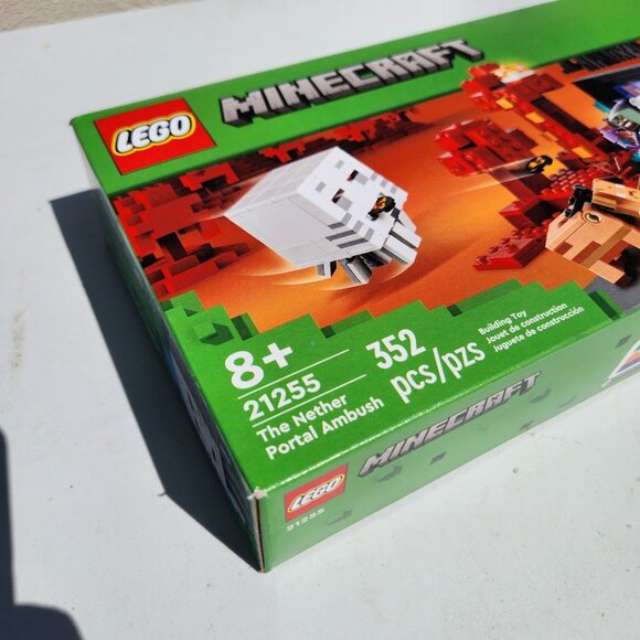 NEW LEGO Minecraft 21255 The Nether Portal Ambush Adventure Set Building Toy - Picture 4 of 15